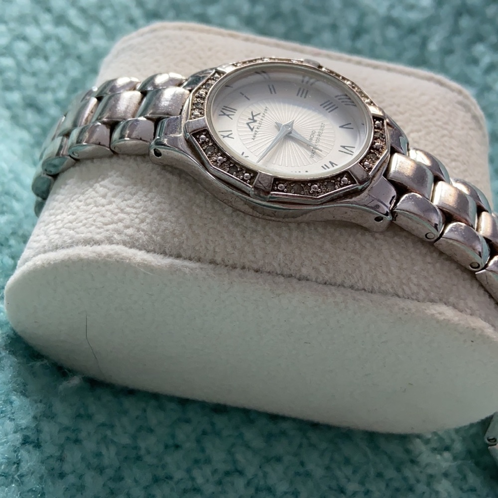 Anne Klein watch - Picture 6 of 9